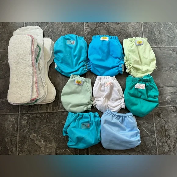 Cloth Diaper Set - Picture 1 of 10